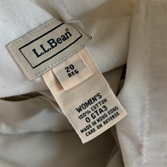 HP! L.L. Bean Womens Khaki Shorts - Picture 6 of 6